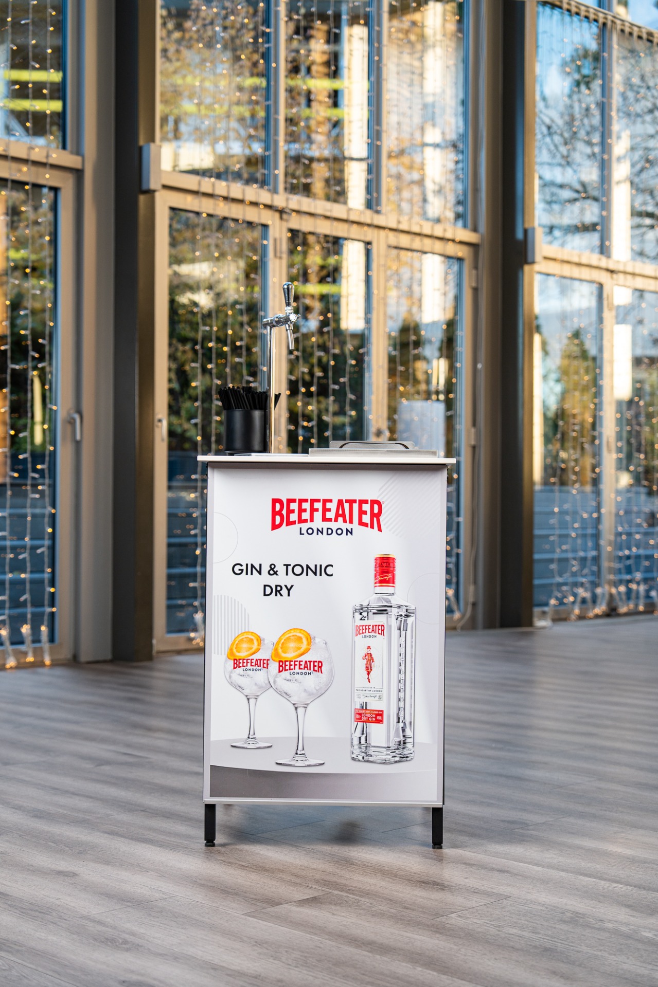 26 - LITTLE BEEFEATER